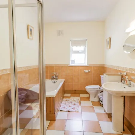 View Vakantiehuis Creeslough